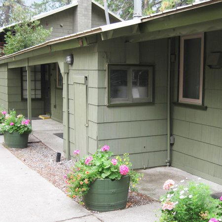 Exterior of units | Accommodations | North Cascades Lodge at Stehekin